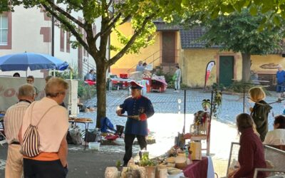 Samstag auf dem Bauernmarkt in Zell-Weierbach – die Einkaufstaschen waren am Ende gut gefüllt