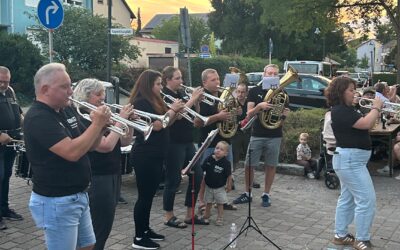 Schöner Hock auf dem Kopernikusplatz
